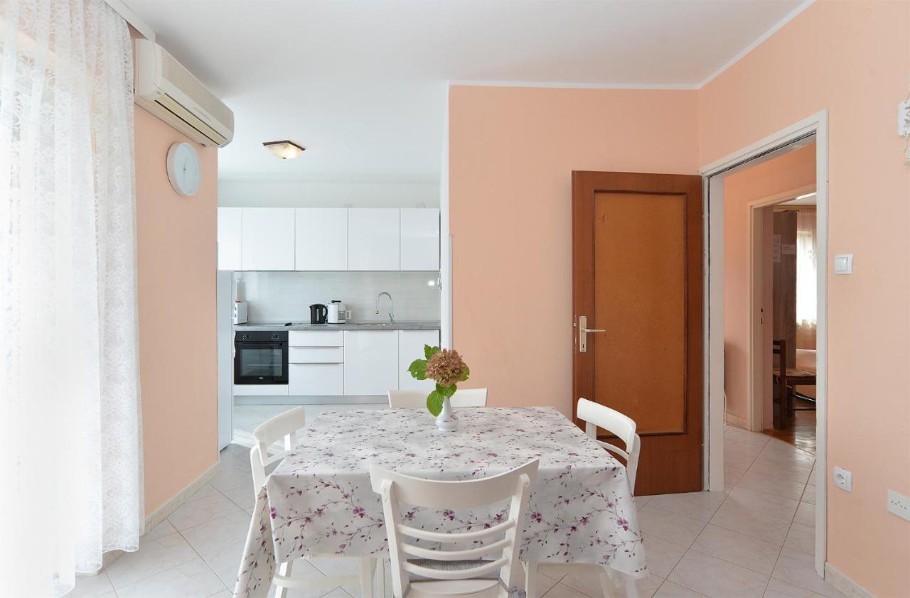 Apartments Medulinska Rabac 757 Kültér fotó